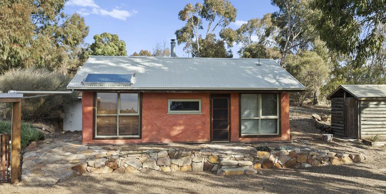 232 Gap Road , Longwood East