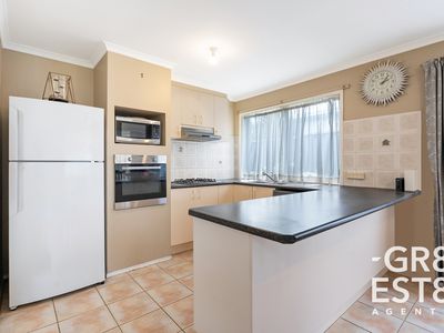 9 Woodrow Court, Narre Warren