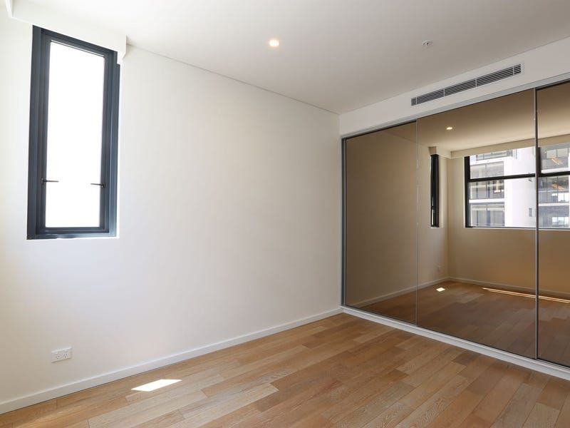 713B / 2 Muller Lane, Mascot