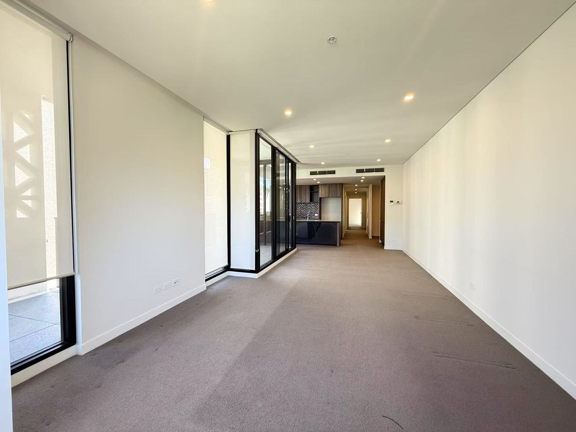 3402 / 5 Gadigal Avenue, Waterloo