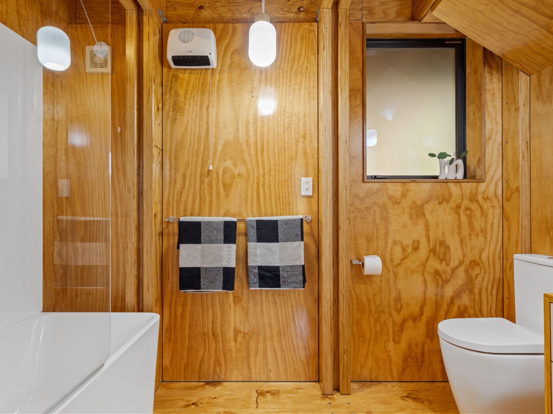 59 Locking Street, Nelson South