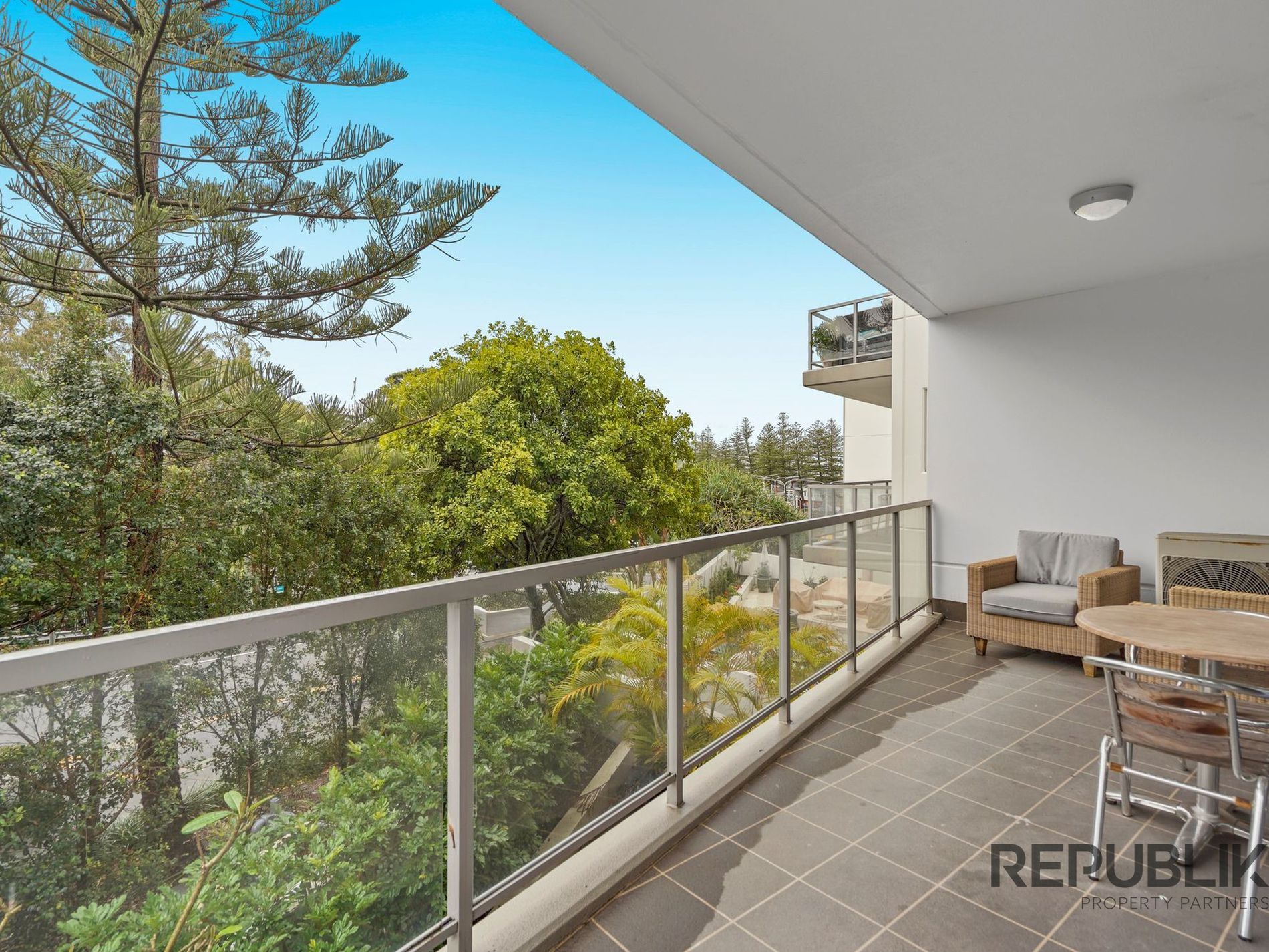 1035 / 1 OCEAN STREET, Burleigh Heads