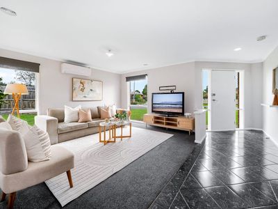7 Filbert Ct, Cranbourne North