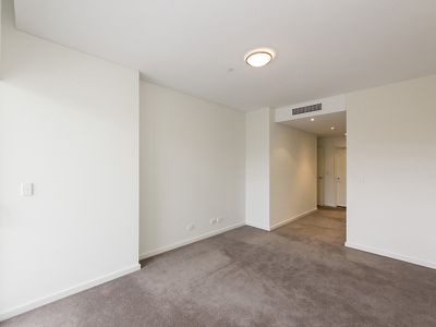 101 / 2 Oldfield Street, Burswood