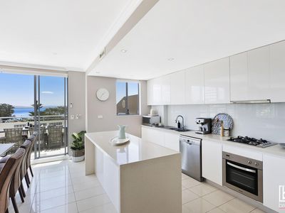 9 / 1 Tuggerah Parade, The Entrance