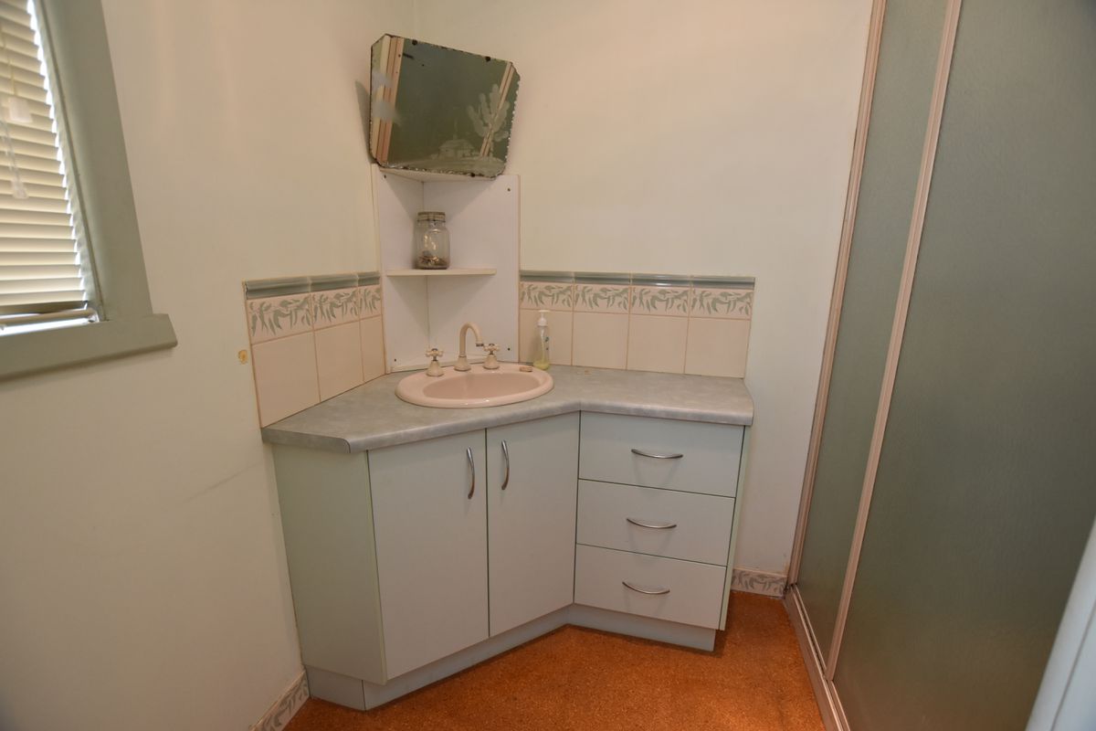 126 Paynes Lane, Lancaster