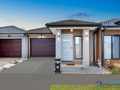 48 huntingfield st, Thornhill Park