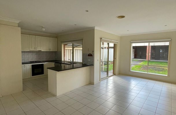 25 Franklin Avenue, Roxburgh Park