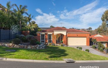 6 Mountain View Circuit, Beaconsfield
