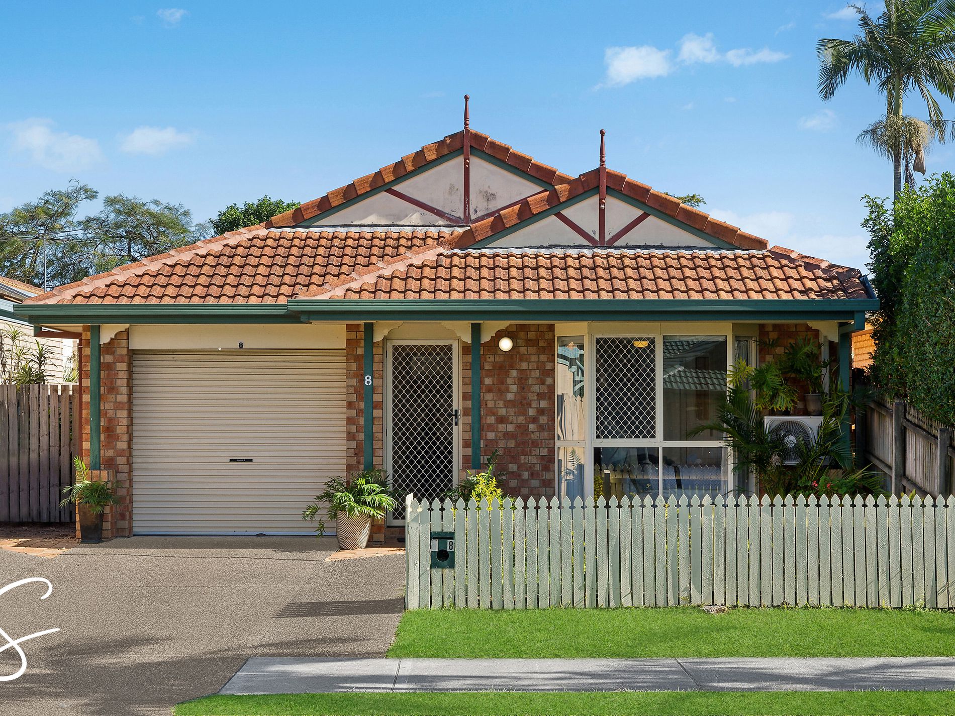8 Appleyard Crescent , Coopers Plains