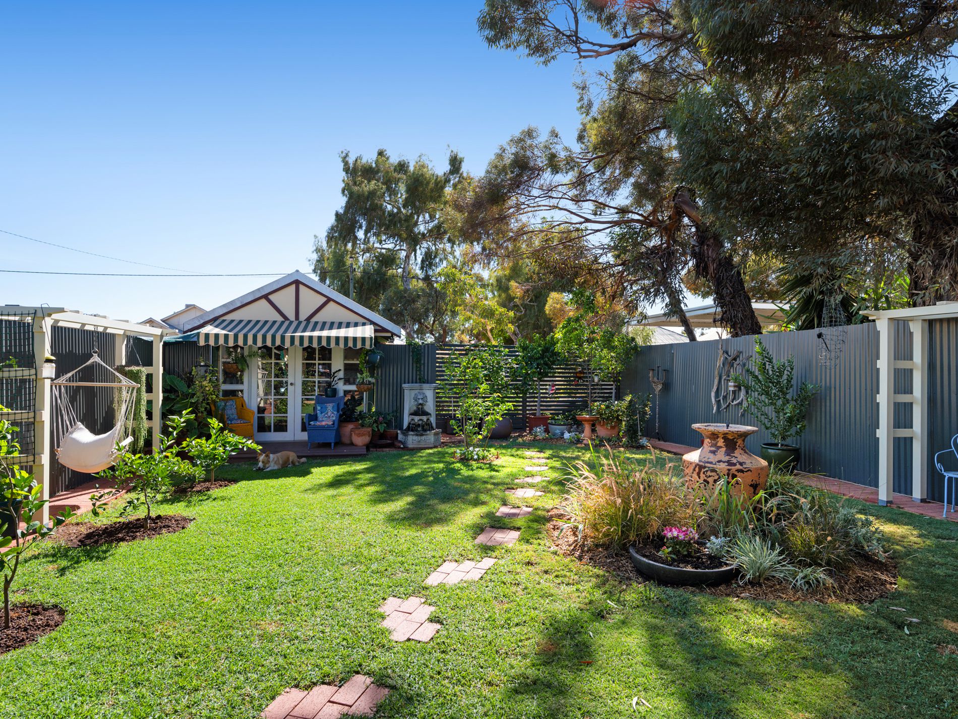 40 Varden Street, Piccadilly