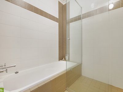 96 Hassan Street, Lake Heights