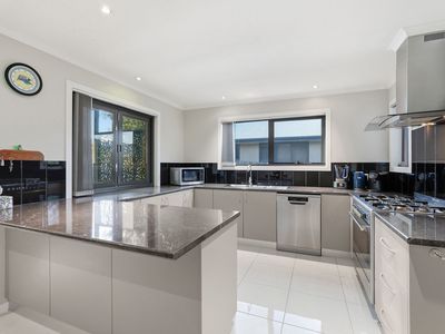 5 LARSEN COURT, Ranelagh