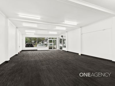 1 / 58 Lakeside Drive, Kanahooka