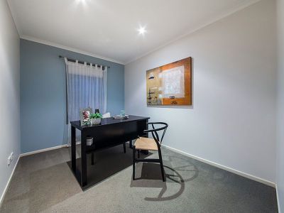 52 Moreton Av, Wynnum