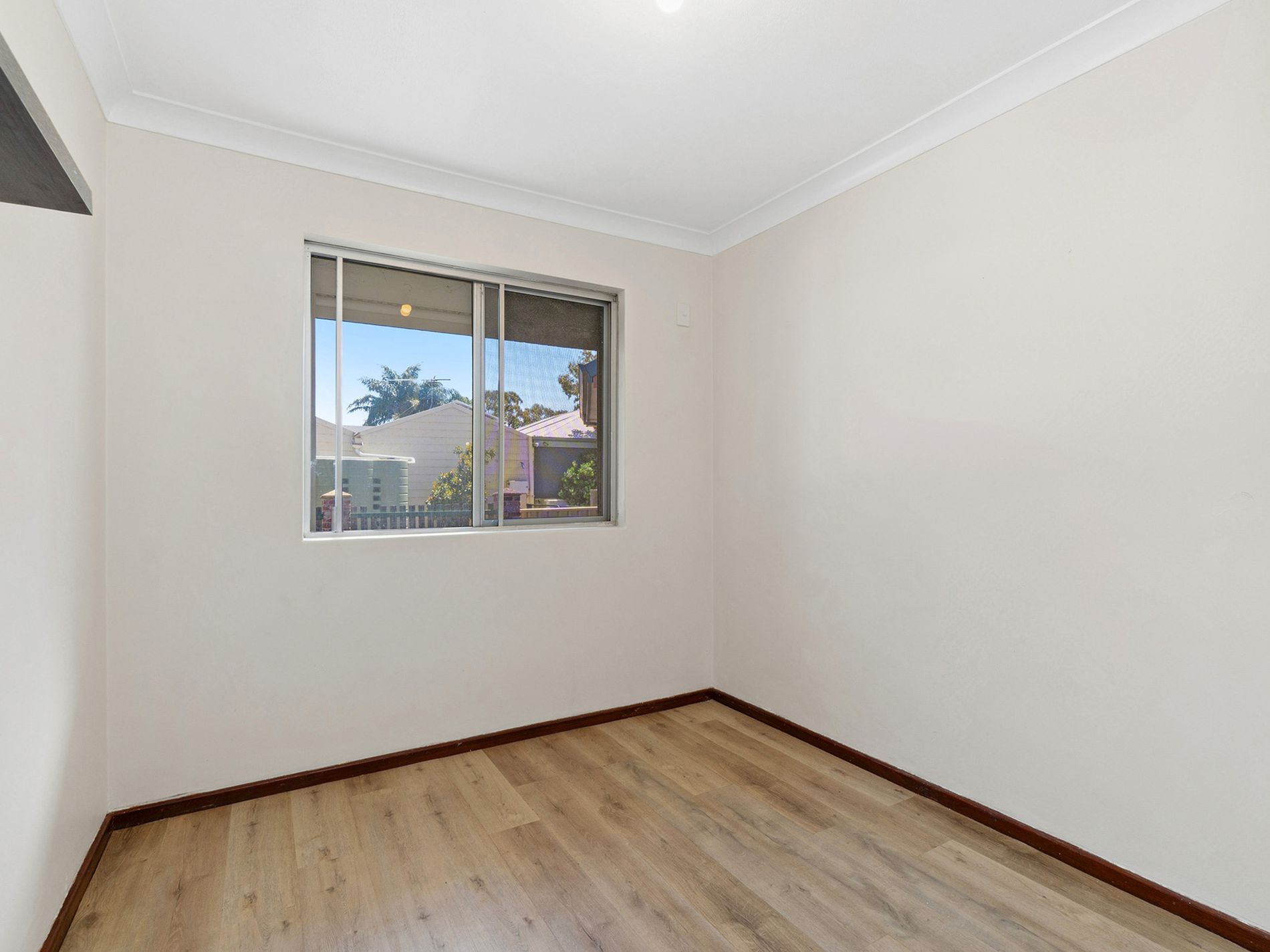 5 St Georges Avenue, Champion Lakes