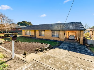 11 Hutchesson Street, Millicent