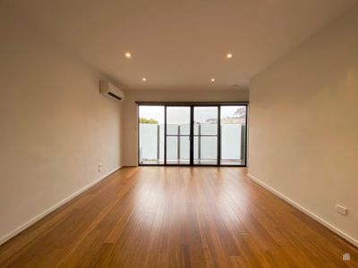 4/132 Pascoe Vale Road, Moonee Ponds