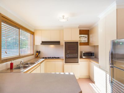 2 / 10 Cleal Court, Noble Park