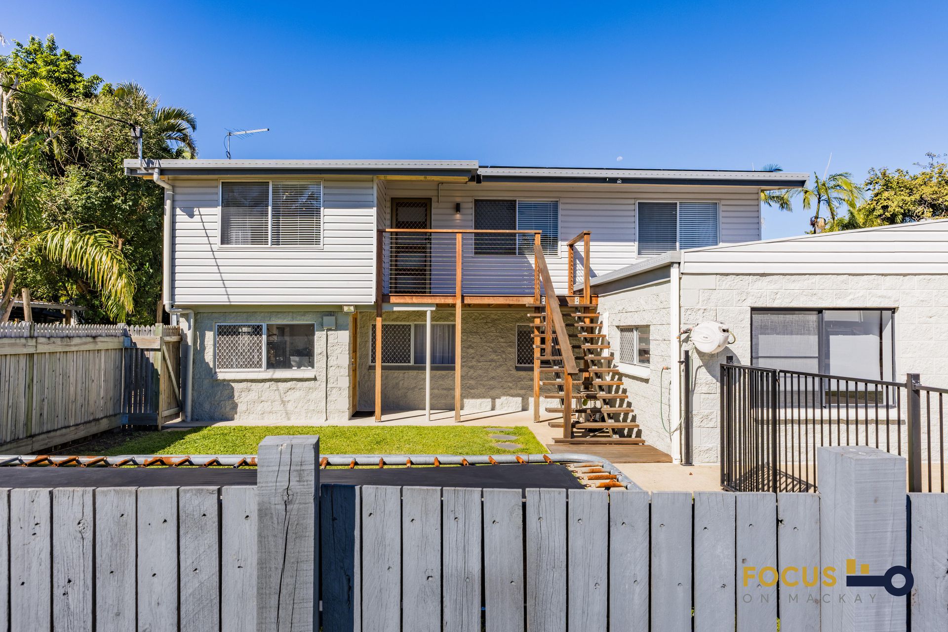 House / 219 Goldsmith Street, East Mackay