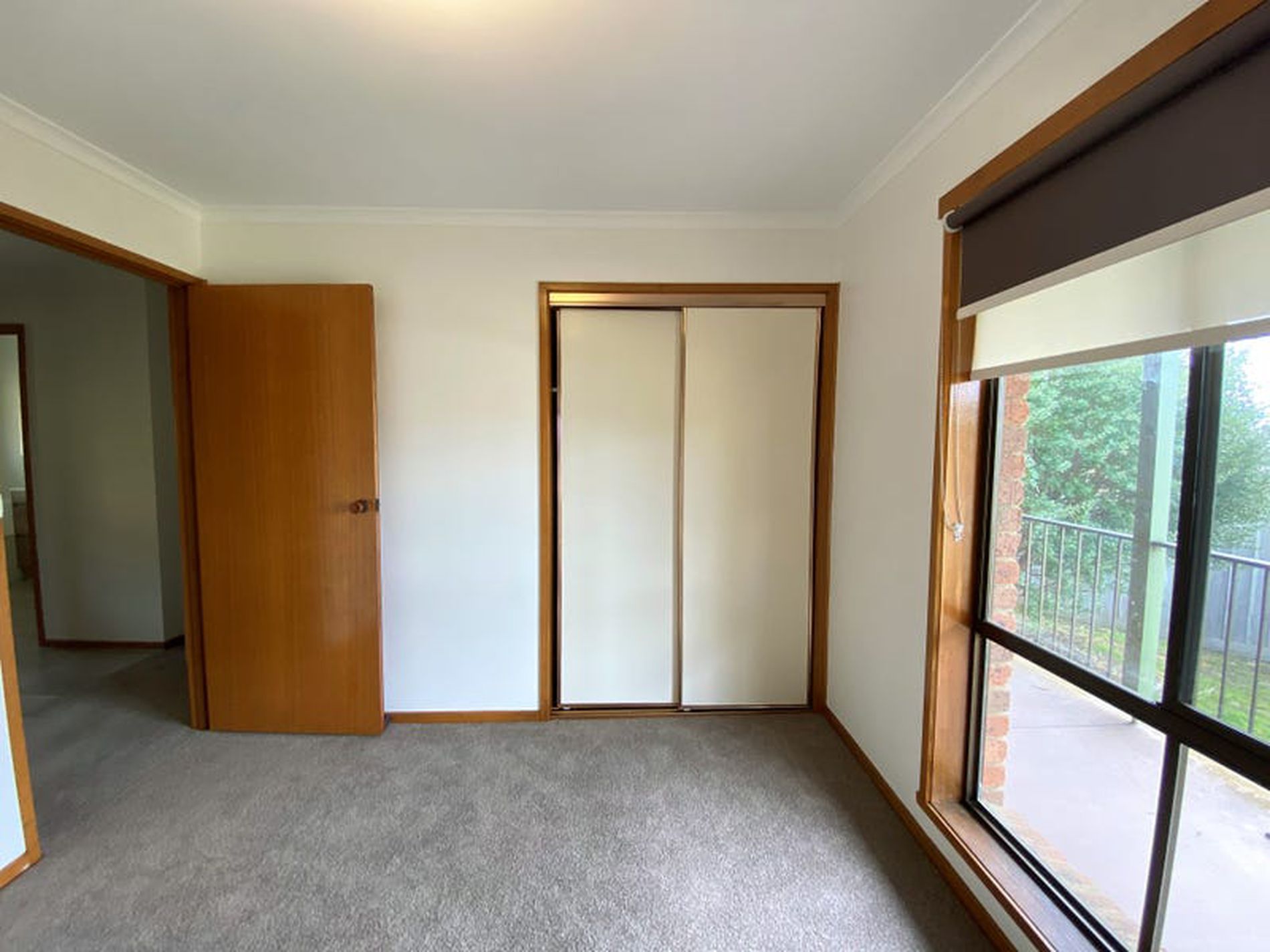 4 Royal Crescent, Hamlyn Heights