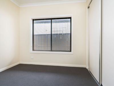 2 / 60 Mitchell Street, Wodonga