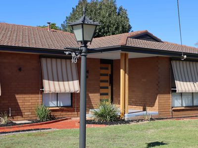 10 Priest Street, White Hills