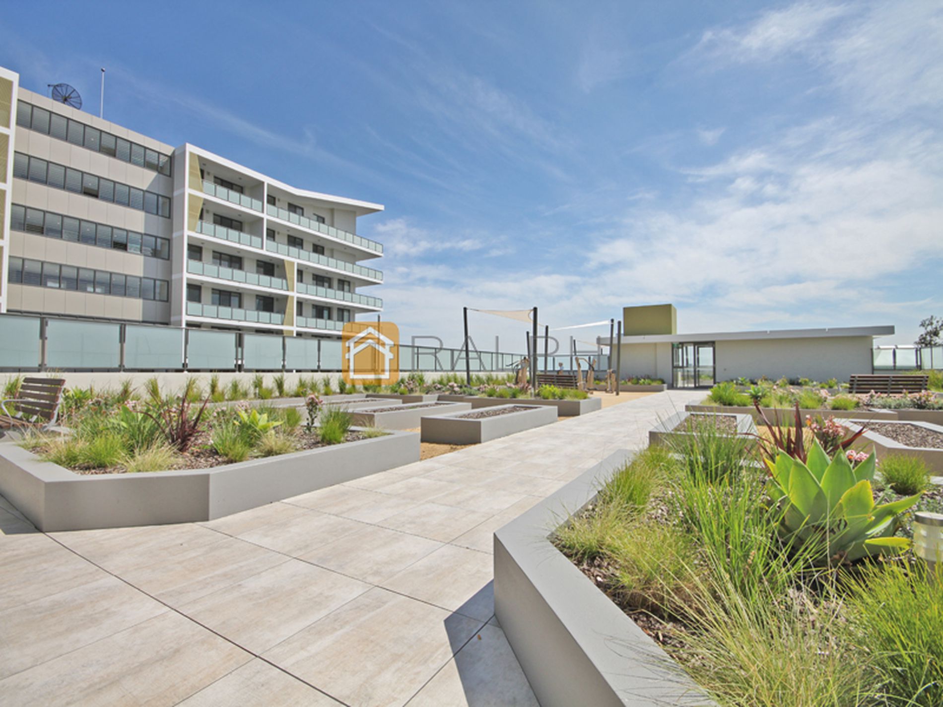 915 / 4 Nipper Street, Homebush