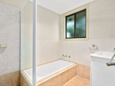 4 / 232 Princes Highway, Bulli