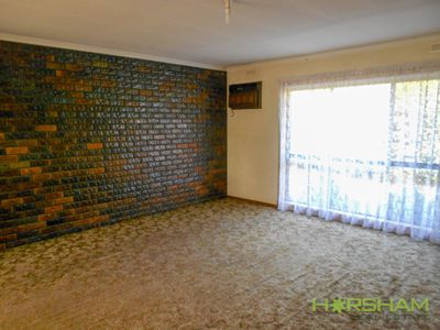1 / 17A Stawell Road, Horsham