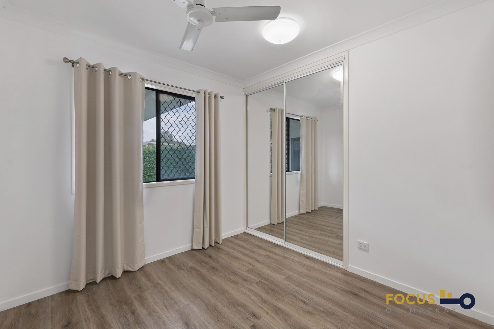 5 Rudd Street, Rural View