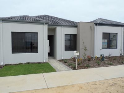 205 Camborne Parkway, Butler