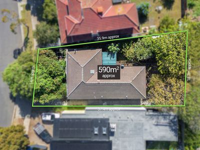 94 Simmons Drive, Seaholme