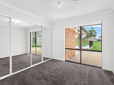 74 Angus Drive, Failford