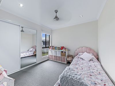 4 Keel Court, Cannonvale