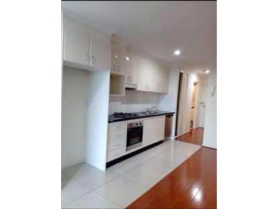 28 / 26-30 Hassall Street, Parramatta