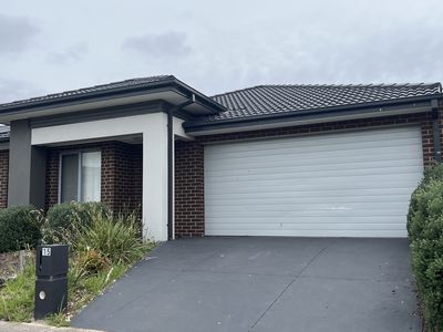 15 Dusty Drive, Point Cook