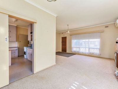 11 Stratford Street, Millicent