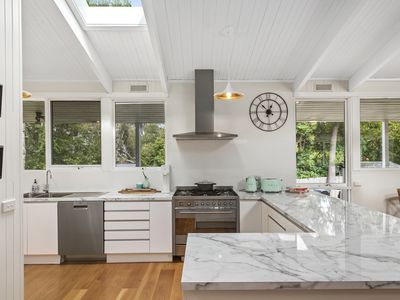 2 Anzac Road, Mount Macedon