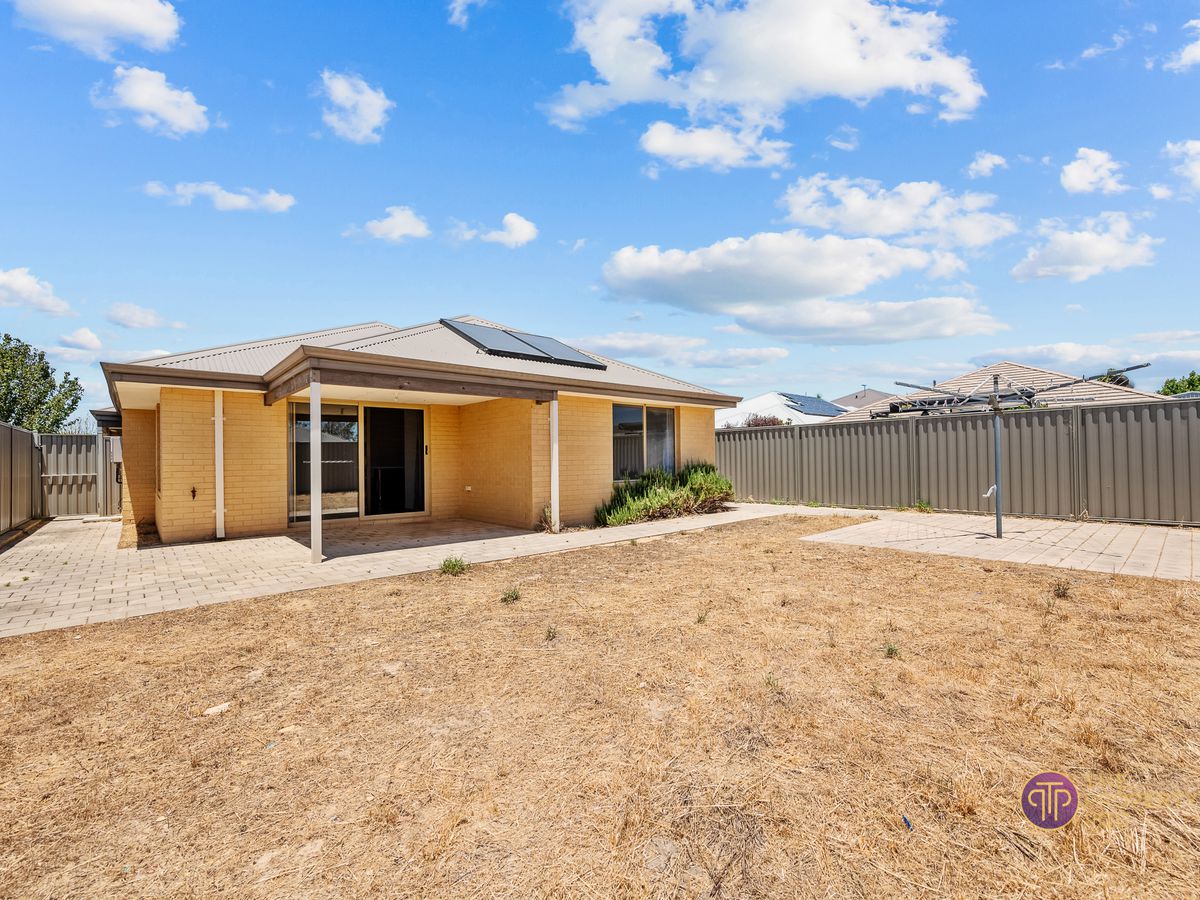 5 Balliol Court, Piara Waters