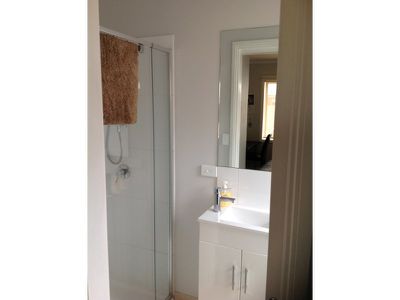 7 Merger Court, Lara