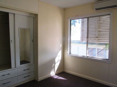 154 CASSOWARY STREET, Longreach
