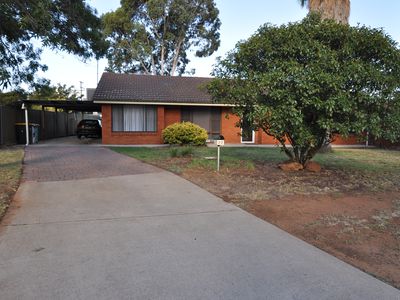 22 Potter Close, Dubbo