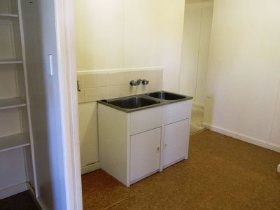4 Lark steet, Longreach