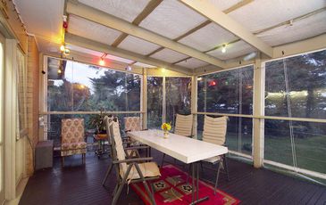 42 Whiteside Road, Officer