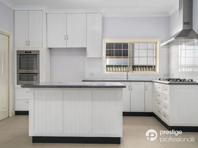 12 Moorebank Avenue, Moorebank