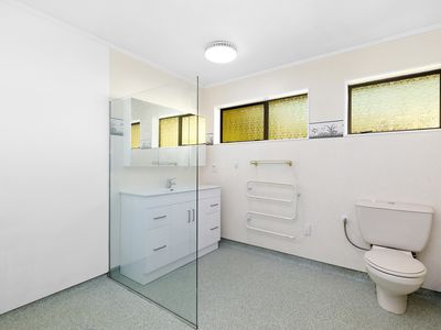 2 / 28 Marlborough Street, Silverstream