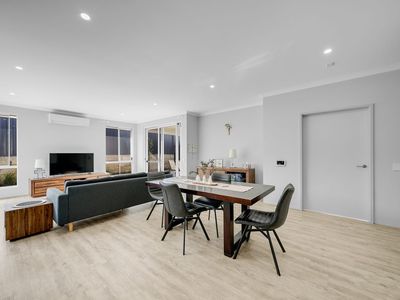 113 BUTTERLEAF ROAD, Baldivis