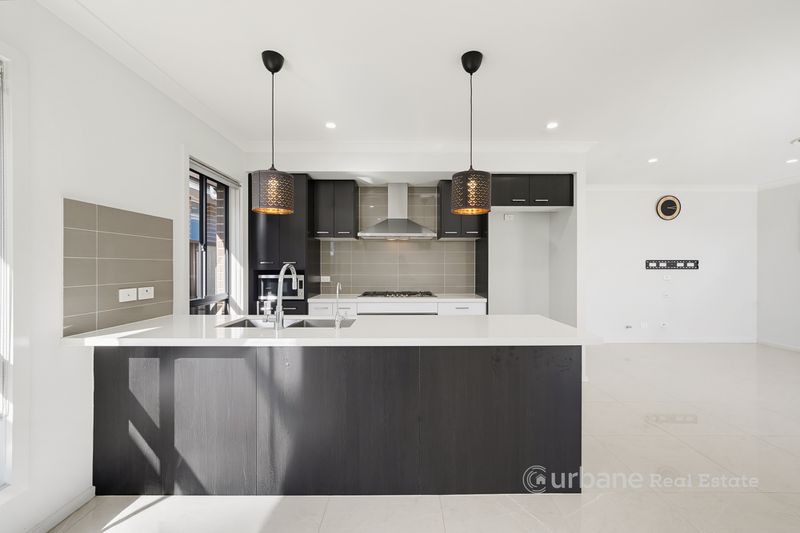 8 Carey Street, Marsden Park