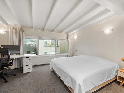 28 Paternoster Row, Pyrmont